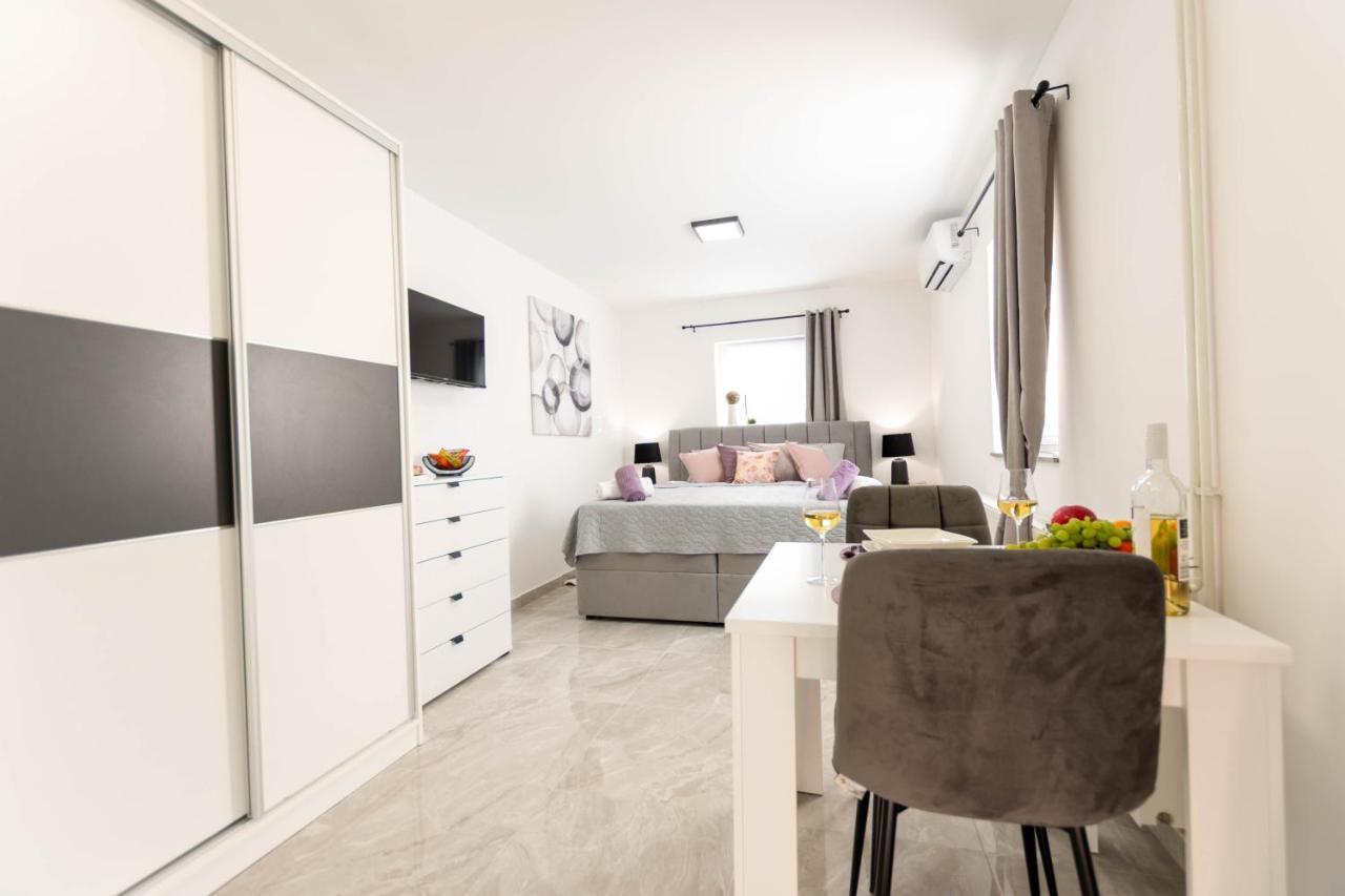 Apartmani Sun & Moon Bjelovar Eksteriør billede