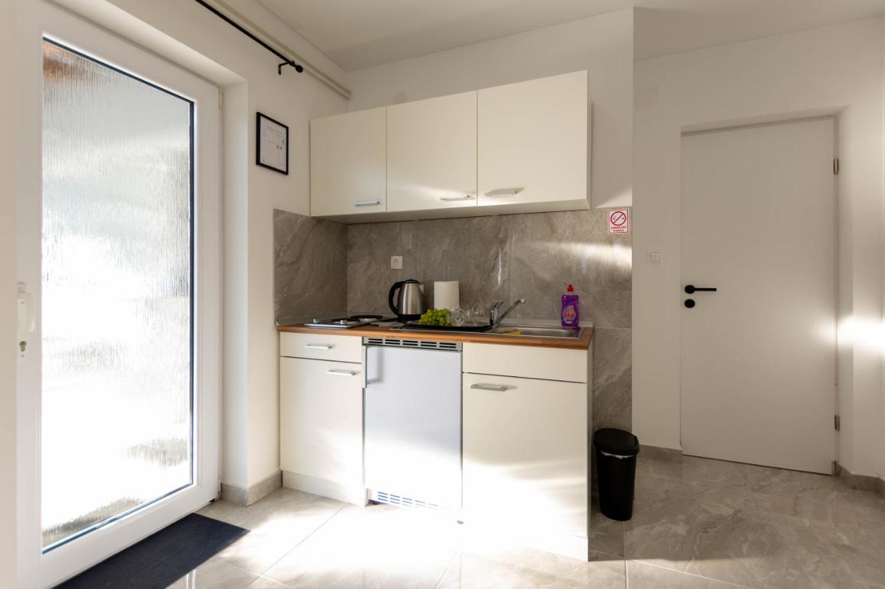 Apartmani Sun & Moon Bjelovar Eksteriør billede