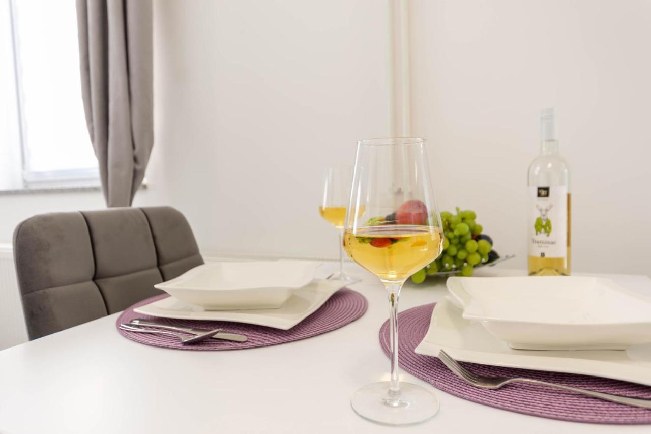 Apartmani Sun & Moon Bjelovar Eksteriør billede